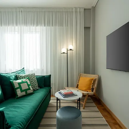 Syntagma Bliss: Hub Apartment Athens